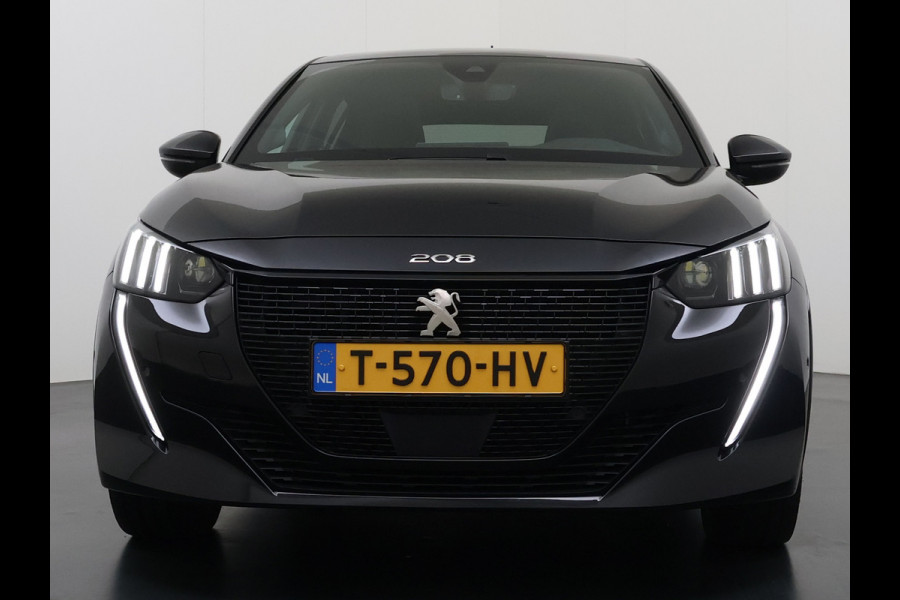 Peugeot e-208 EV GT 350 50kWh Soh 94% Panoramadak Adap.Cruise Stoelverwarming 3D-Navi 360°Camera Ecc Android Auto Apple Carplay Pdc Lmv Privacy Glas Led DAB Bluetooth Regen-Lichtsensor DAB+ Dealeronderhouden