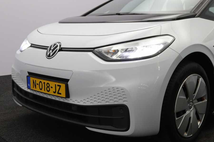Volkswagen ID.3 Pro 146 PK 58 kWh, Stuur- & Stoelverwarming, Adap. Cruise Control, LED, Carplay, Navigatie