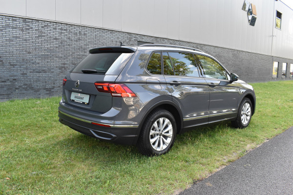 Volkswagen Tiguan 1.5 TSI Life el-achterklep 1800kg trekgewicht Navigatie