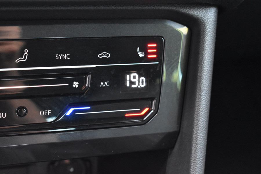 Volkswagen Tiguan 1.5 TSI Life el-achterklep 1800kg trekgewicht Navigatie