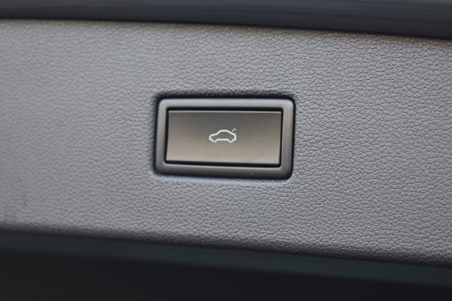 Volkswagen Tiguan 1.5 TSI Life el-achterklep 1800kg trekgewicht Navigatie