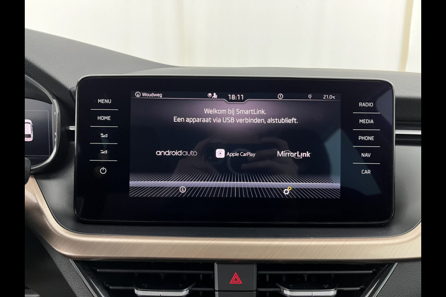 Škoda SCALA 1.0 TSI Business Edition (INCL-BTW) Aut. *FULL-LED | DIGI-COCKPIT | HEATED-COMFORTSEATS | CARPLAY | LANE-ASSIST | NAVI-FULLMAP | ECC | PRIVACY-GLASS | PDC | AMUNDSEN-AUDIO | CRUISE | 18''ALU*