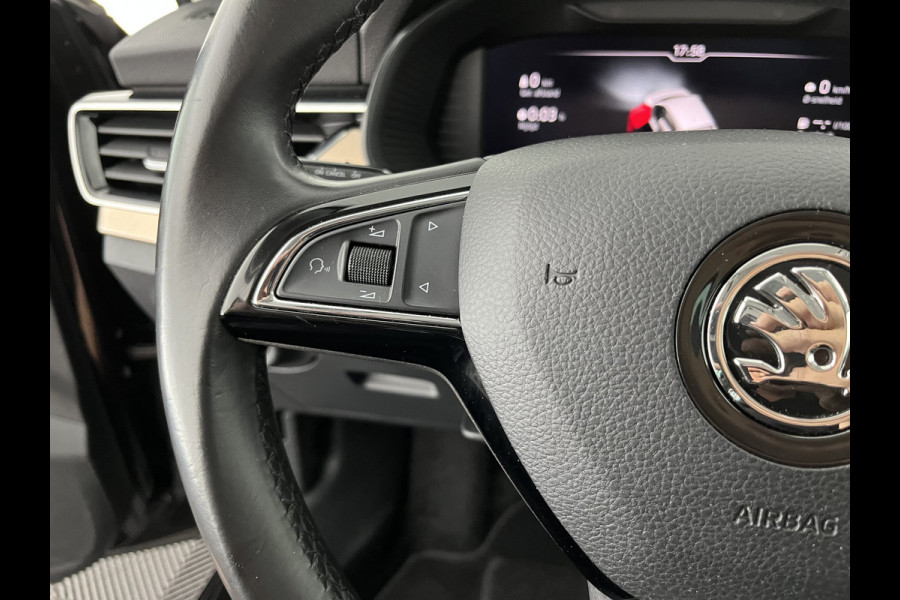 Škoda SCALA 1.0 TSI Business Edition (INCL-BTW) Aut. *FULL-LED | DIGI-COCKPIT | HEATED-COMFORTSEATS | CARPLAY | LANE-ASSIST | NAVI-FULLMAP | ECC | PRIVACY-GLASS | PDC | AMUNDSEN-AUDIO | CRUISE | 18''ALU*