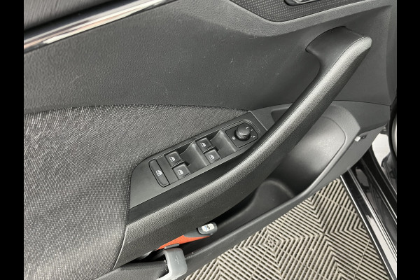 Škoda SCALA 1.0 TSI Business Edition (INCL-BTW) Aut. *FULL-LED | DIGI-COCKPIT | HEATED-COMFORTSEATS | CARPLAY | LANE-ASSIST | NAVI-FULLMAP | ECC | PRIVACY-GLASS | PDC | AMUNDSEN-AUDIO | CRUISE | 18''ALU*