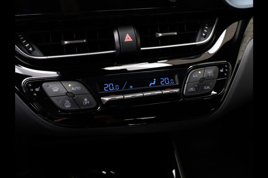 Toyota C-HR 2.0 Hybrid Bi-Tone | Full LED | Park-Assist | Trekhaak