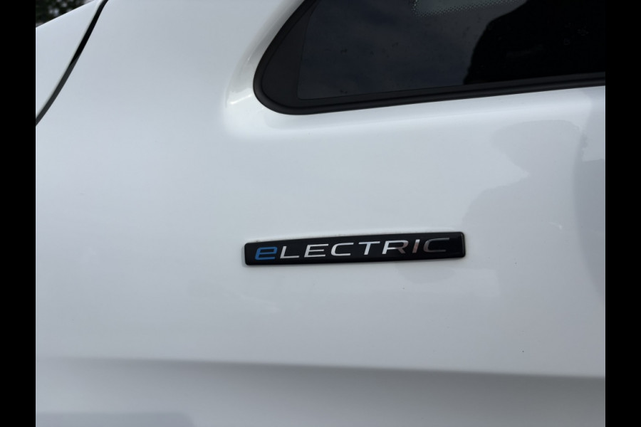 Mercedes-Benz eVito eVito Lang 66kWh | snelladen | camera | cruise