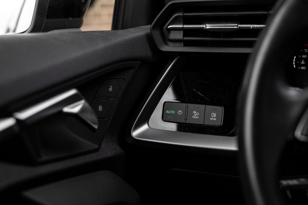 Audi A3 Sportback 30 TFSI Business Edition 110 PK Aut. LED Cruise Lane-Assist App-Connect 18''