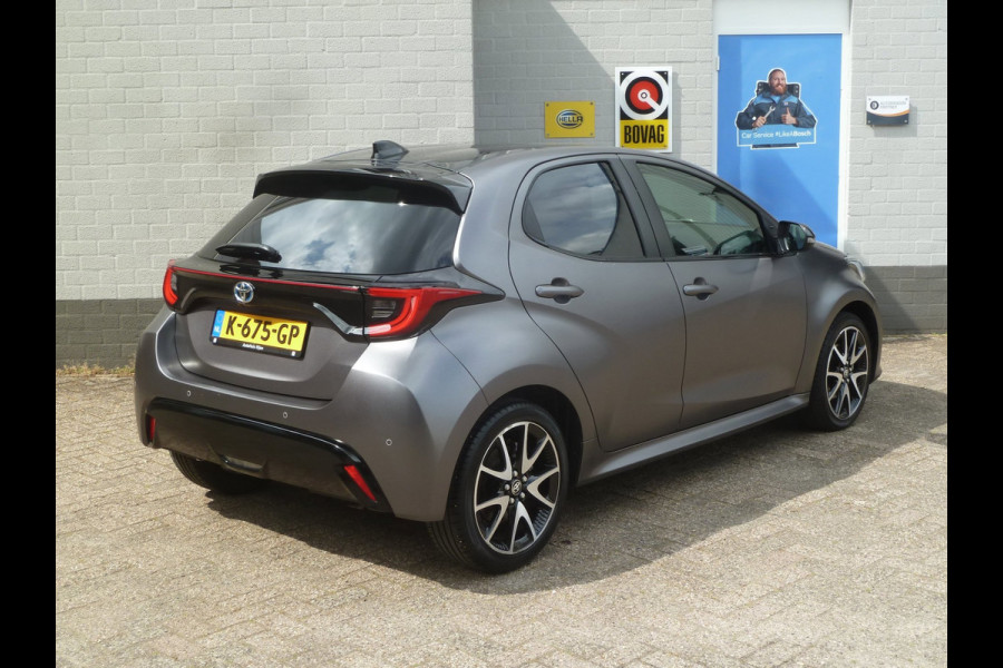 Toyota Yaris 1.5 Hybrid Executive|Head-Up|JBL|Sportstoelen|Blindspot|LED|Keyless-Entry/Go|Stoelverw.|Adaptive-Cruise|Mat-Grijs
