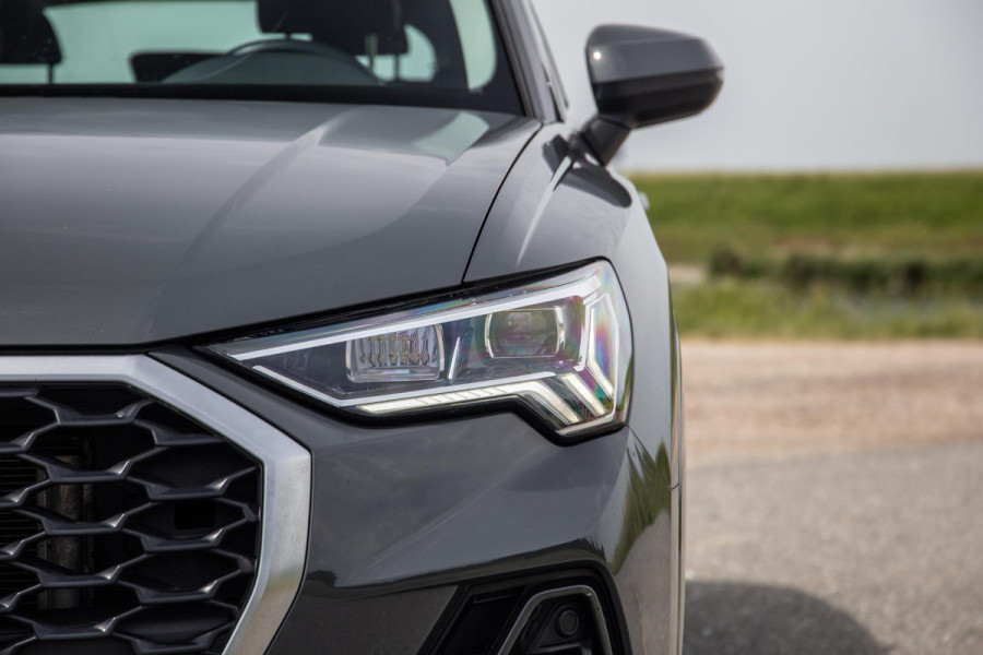 Audi Q3 Sportback 45 TFSI e Edition ADAPTIVE CRUISE  / CARPLAY / DEALER ONDERHOUDEN / AUTOMAAT