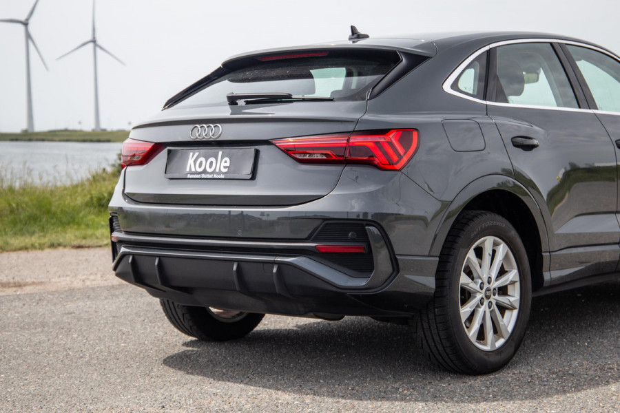 Audi Q3 Sportback 45 TFSI e Edition ADAPTIVE CRUISE  / CARPLAY / DEALER ONDERHOUDEN / AUTOMAAT