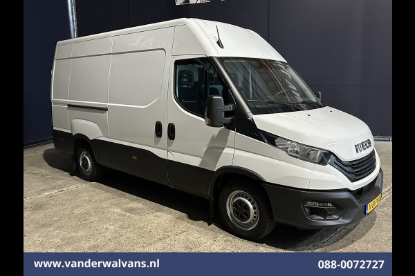 Iveco Daily 35S16 157pk 3500kg Trekvermogen L2H2 Euro6 Airco | 270 Graden Achterdeuren | Parkeersensoren Bijrijdersbank
