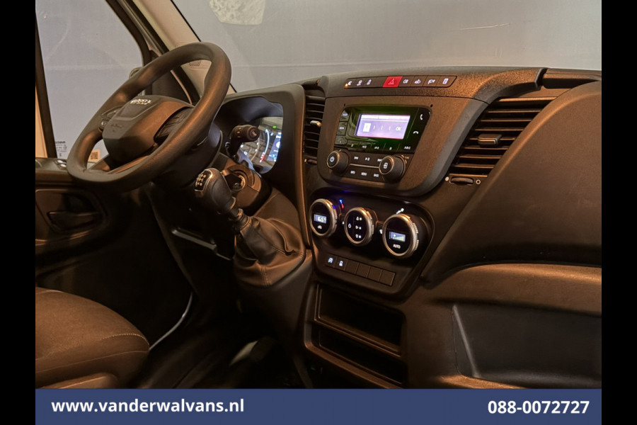 Iveco Daily 35S16 157pk 3500kg Trekvermogen L2H2 Euro6 Airco | 270 Graden Achterdeuren | Parkeersensoren Bijrijdersbank