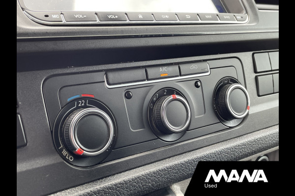 Volkswagen Transporter 2.0 TDI L2H1 102PK Carplay Trekhaak Imperiaal Cruise control