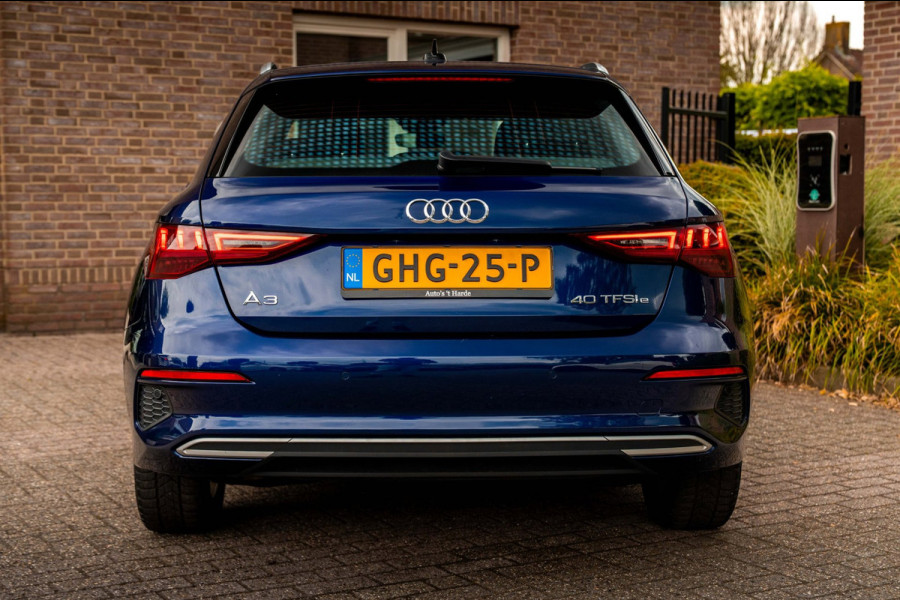 Audi A3 Sportback 40 TFSI e Business Edition 204 PK Ambiance Adaptive Keyless Elek.Klep Stoelverwarming 17''