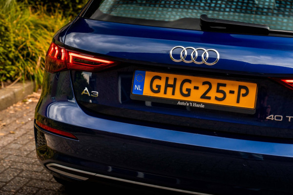 Audi A3 Sportback 40 TFSI e Business Edition 204 PK Ambiance Adaptive Keyless Elek.Klep Stoelverwarming 17''