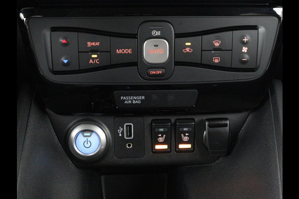 Nissan Leaf Tekna 40 kWh | SOH 85,6% | Stoelverwarming | 360 Camera | Adaptive cruise | Carplay | Navigatie | Achterbankverwarming | Bose Sound | Full LED | Side Assist | File Assistent | Climate control