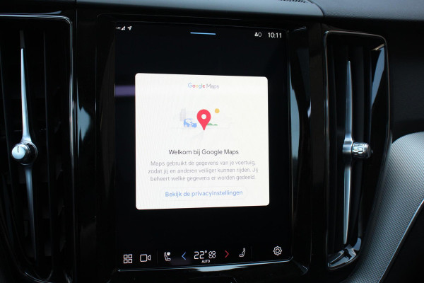 Volvo XC60 2.0 T6 Plug-in hybrid AWD Plus Dark Adaptieve cruise control Leder Navigatie Google Harman Kardon Panorama dak Lichtmetalen Velgen 19" Dab Stoelverwarming Camera Led Climate control Apple Carplay/ Android Auto