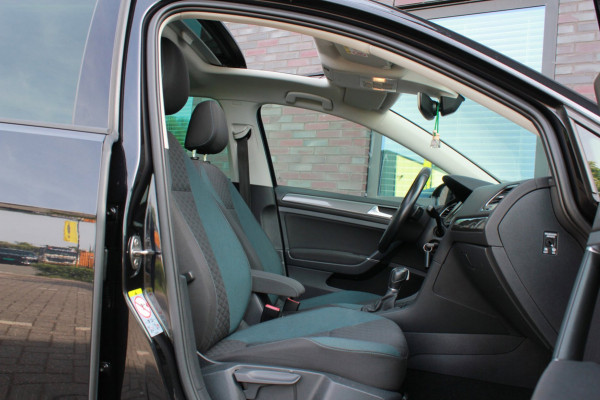 Volkswagen Golf 1.5 TSI Highline
