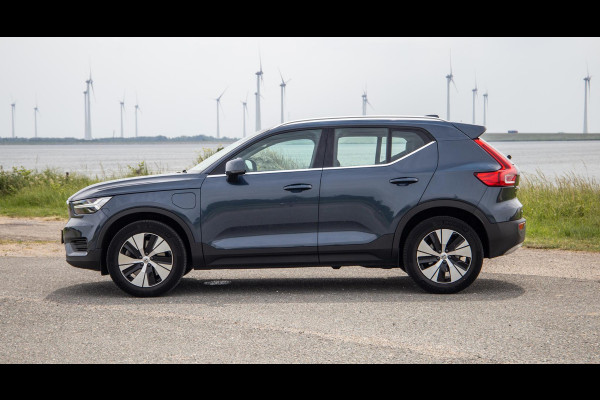 Volvo XC40 1.5 T4 Recharge Inscription AUTOMAAT / PLUG IN HYBRID / CARPLAY / CAMERA / STOELVERWARMING