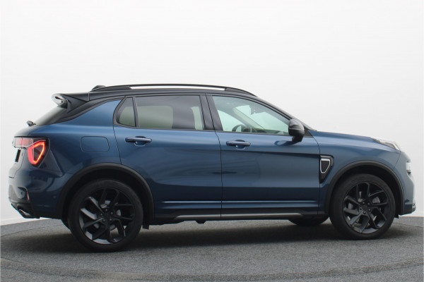 Lynk & Co 01 1.5 Plug-in Hybrid 360° Camera, Panoramadak, ACC, Keyless, Navigatie, PDC, LED, 20''