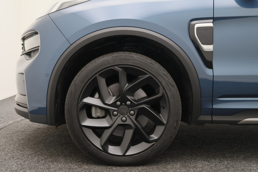 Lynk & Co 01 1.5 Plug-in Hybrid 360° Camera, Panoramadak, ACC, Keyless, Navigatie, PDC, LED, 20''