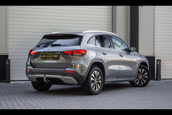 Mercedes-Benz GLA 250 e Business Solution Luxury Limited / SOH 93%