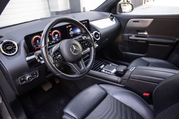 Mercedes-Benz GLA 250 e Business Solution Luxury Limited / SOH 93%