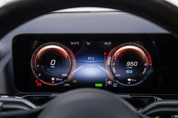 Mercedes-Benz GLA 250 e Business Solution Luxury Limited / SOH 93%