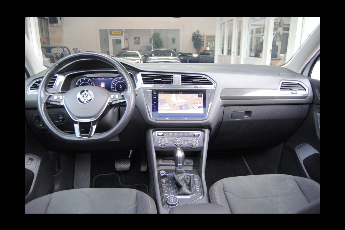 Volkswagen Tiguan Allspace 2.0 4M HL Bus R 7p.