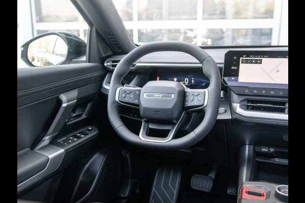 Jeep Compass First Edition 74 kWh | Direct leverbaar | Adapt. Cruise | Camera | Carplay | 20" | Elektr. A-Klep | Navi | Winter Pack | Schuif/Kanteldak | Premium Pack | Conv. Pack | Warmtepomp