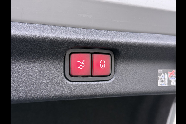 Mercedes-Benz EQE 300 AMG Line 90 kWh | Luchtvering Pano Memory Night