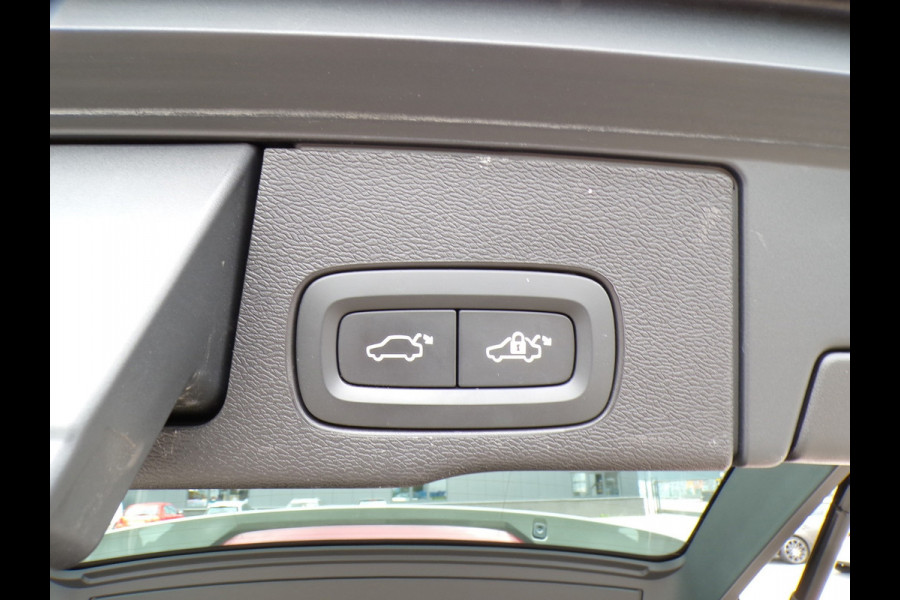 Volvo XC60 2.0 B4 Inscription