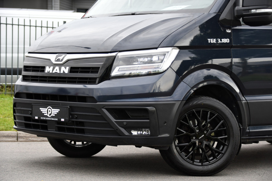 MAN TGE 3.180 35 2.0 L3H3 PB Edition Full Options! Adpatieve Cruise, Camera, Carplay, 177pk, LED, Stuurverwarming, Trekhaak, Multimedia, Voorruit verwarming, Uniek!