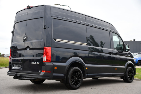 MAN TGE 3.180 35 2.0 L3H3 PB Edition Full Options! Adpatieve Cruise, Camera, Carplay, 177pk, LED, Stuurverwarming, Trekhaak, Multimedia, Voorruit verwarming, Uniek!