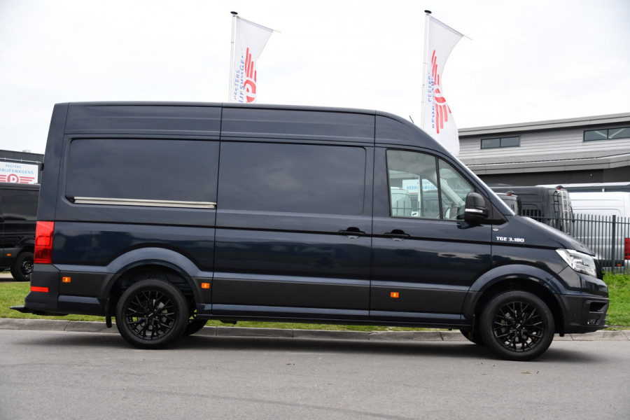 MAN TGE 3.180 35 2.0 L3H3 PB Edition Full Options! Adpatieve Cruise, Camera, Carplay, 177pk, LED, Stuurverwarming, Trekhaak, Multimedia, Voorruit verwarming, Uniek!