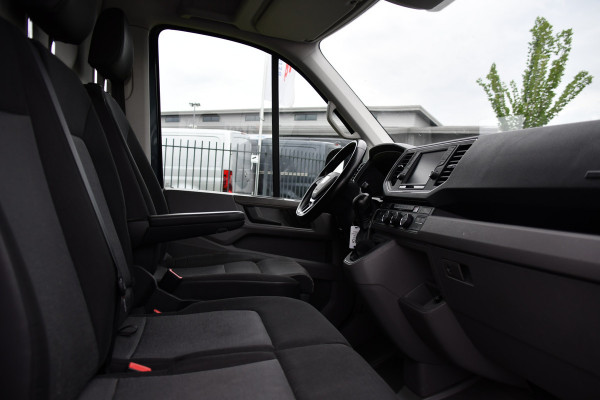 MAN TGE 3.180 35 2.0 L3H3 PB Edition Full Options! Adpatieve Cruise, Camera, Carplay, 177pk, LED, Stuurverwarming, Trekhaak, Multimedia, Voorruit verwarming, Uniek!