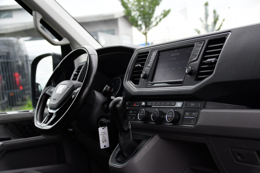 MAN TGE 3.180 35 2.0 L3H3 PB Edition Full Options! Adpatieve Cruise, Camera, Carplay, 177pk, LED, Stuurverwarming, Trekhaak, Multimedia, Voorruit verwarming, Uniek!