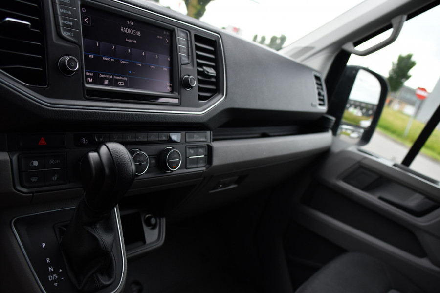 MAN TGE 3.180 35 2.0 L3H3 PB Edition Full Options! Adpatieve Cruise, Camera, Carplay, 177pk, LED, Stuurverwarming, Trekhaak, Multimedia, Voorruit verwarming, Uniek!