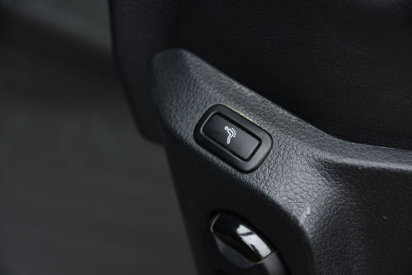 MAN TGE 3.180 35 2.0 L3H3 PB Edition Full Options! Adpatieve Cruise, Camera, Carplay, 177pk, LED, Stuurverwarming, Trekhaak, Multimedia, Voorruit verwarming, Uniek!