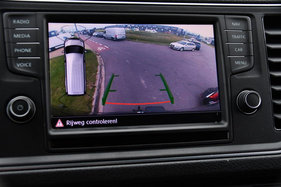 MAN TGE 3.180 35 2.0 L3H3 PB Edition Full Options! Adpatieve Cruise, Camera, Carplay, 177pk, LED, Stuurverwarming, Trekhaak, Multimedia, Voorruit verwarming, Uniek!