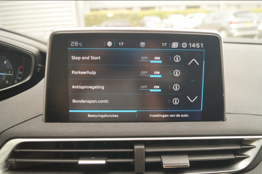 Peugeot 3008 1.5 BlueHDi 130pk Executive -NAVI-ECC-PDC-