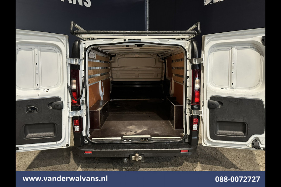 Renault Trafic 1.6 dCi 126pk L2H1 Euro6 Airco | Imperiaal | Navigatie | Camera | Trekhaak Cruisecontrol, Parkeersensoren, Bijrijdersbank