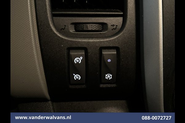 Renault Trafic 1.6 dCi 126pk L2H1 Euro6 Airco | Imperiaal | Navigatie | Camera | Trekhaak Cruisecontrol, Parkeersensoren, Bijrijdersbank