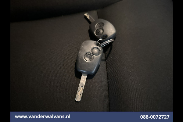 Renault Trafic 1.6 dCi 126pk L2H1 Euro6 Airco | Imperiaal | Navigatie | Camera | Trekhaak Cruisecontrol, Parkeersensoren, Bijrijdersbank