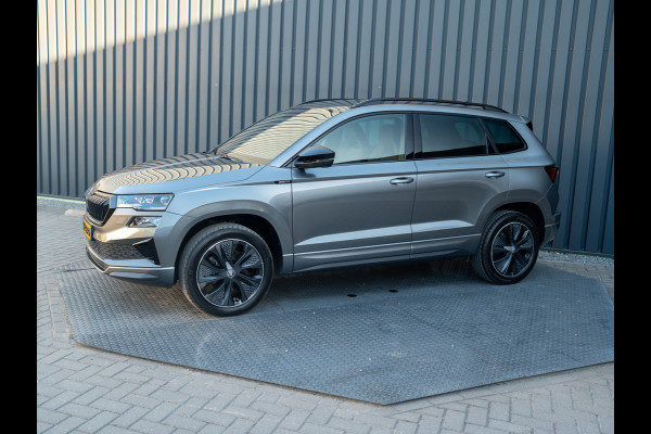 Škoda Karoq 1.5 TSI ACT Sportline Business | Trekhaak wegkl. | Elk. A-klep | Camera | Prijs Rijklaar!!