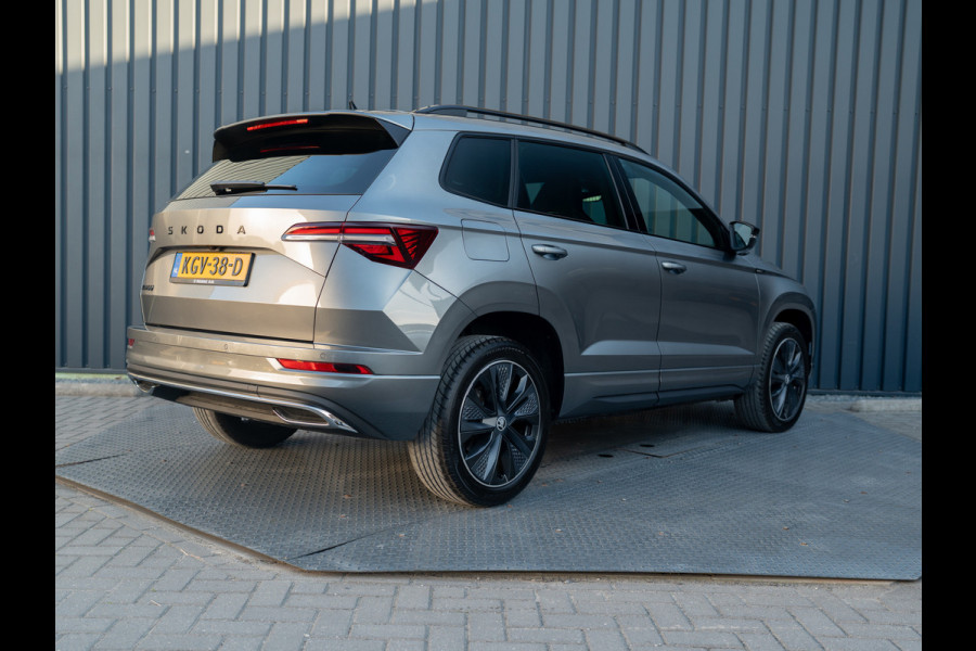 Škoda Karoq 1.5 TSI ACT Sportline Business | Trekhaak wegkl. | Elk. A-klep | Camera | Prijs Rijklaar!!