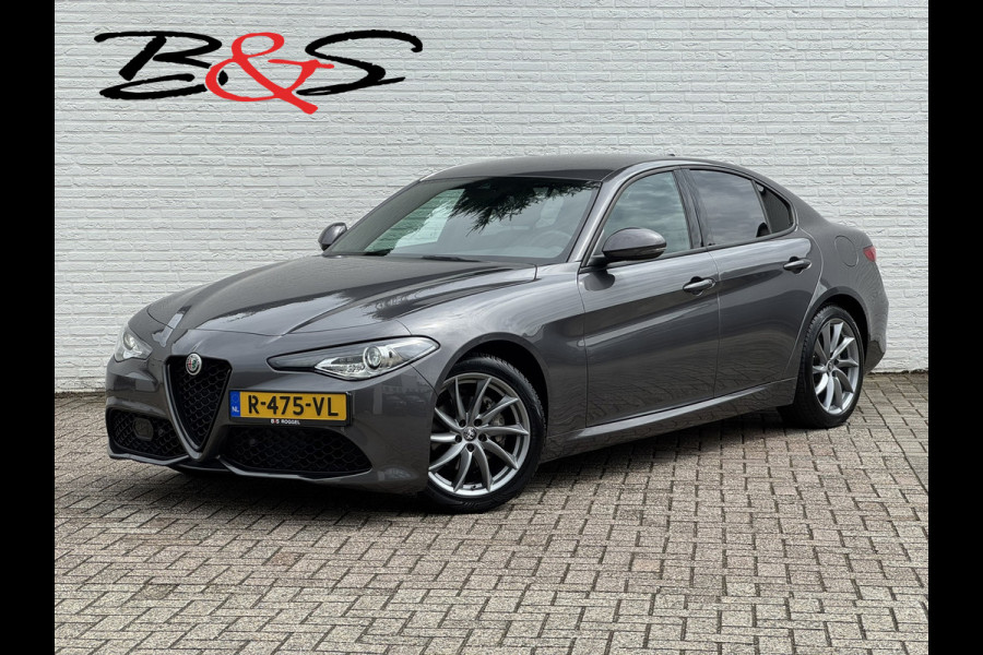 Alfa Romeo Giulia 2.0T Sprint Leder elektrisch+verwarmd Stuurverw Camera Carplay