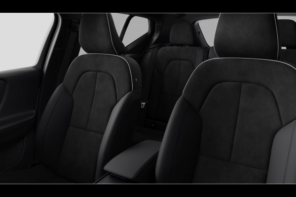 Volvo EX40 Twin Motor Ultra Black Edition Europa 82 kWh Panoramadak / Adaptive cruise control / 360 Camera / Elektrisch bedienbare stoelen met geheugen / Apple Carplay / Android auto /