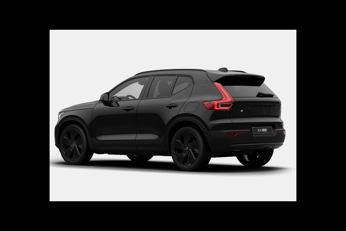 Volvo EX40 Single Ext. Range Ultra Black Edition Europa / Panoramadak / Adaptive cruise control / 360 Camera / Elektrisch bedienbare stoelen met geheugen / Apple Carplay / Android auto /
