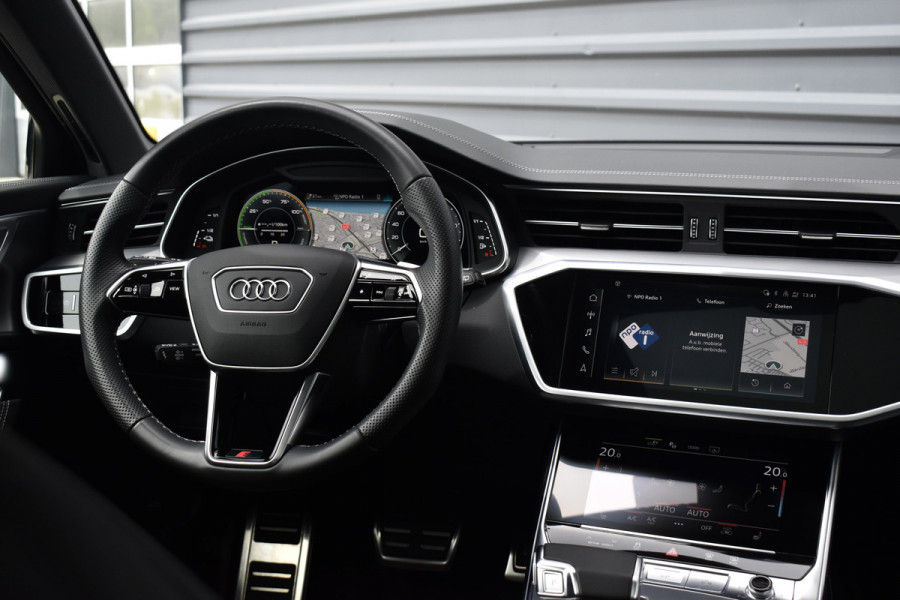 Audi A6 Avant 55 TFSI e Quattro 367pk Competition | Pano | Matrix | ACC | Memory Seats | B&O | 360 Camera | Sfeerverlichting |